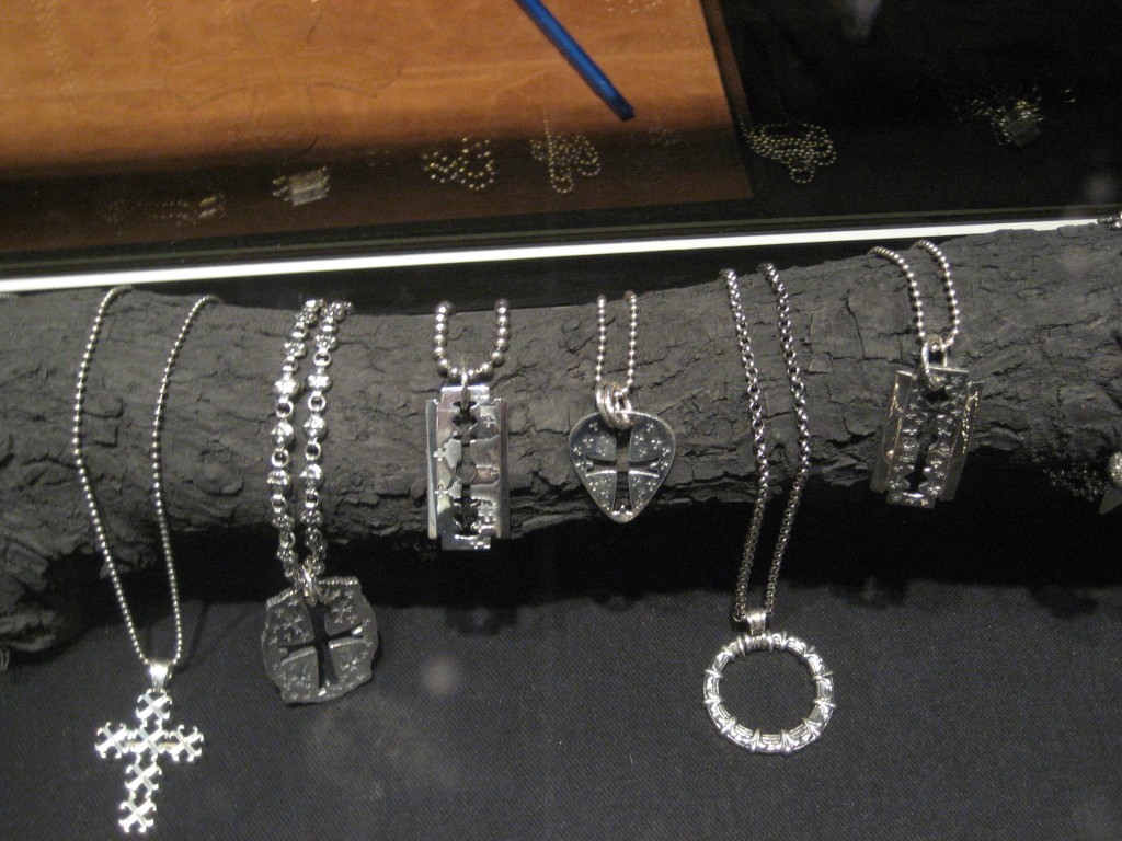 Pendant necklaces at Soffer Ari