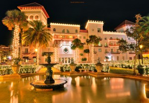Casa Monica Hotel in St. Augustine, Florida. From JamesWatkins (Flickr).