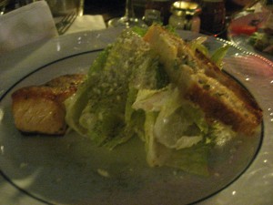 Cesar salad with salmon
