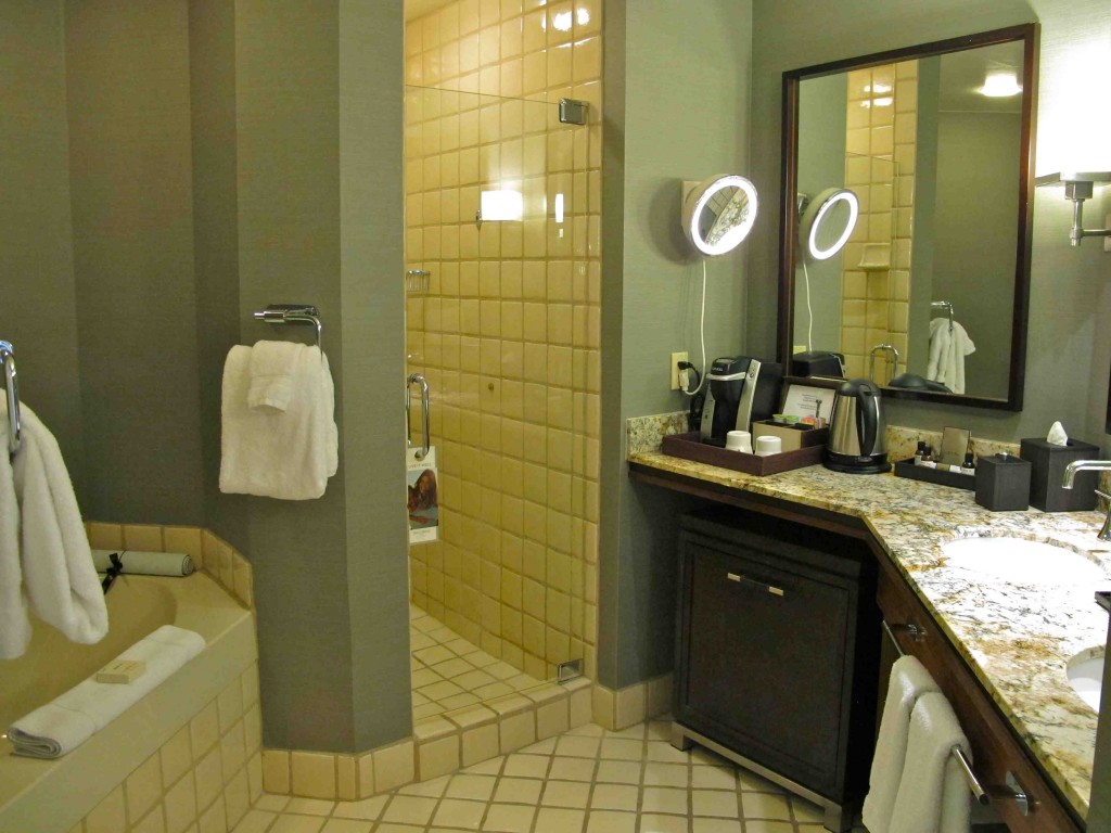 Fairmont Scottsdale bathroom